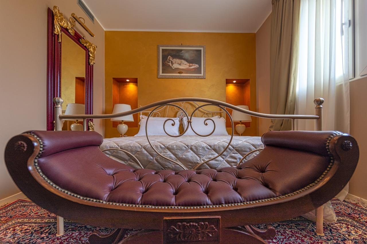 Villa Luisa Rooms And Breakfast Peschiera del Garda Extérieur photo